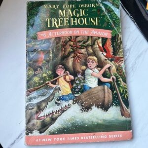 Magic Tree House #6 Afternoon on the Amazon Mary Pope Osborne Chapter Book